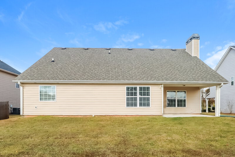 1,815/Mo, 916 Piedmont Dr Locust Grove, GA 30248 Rear View 2