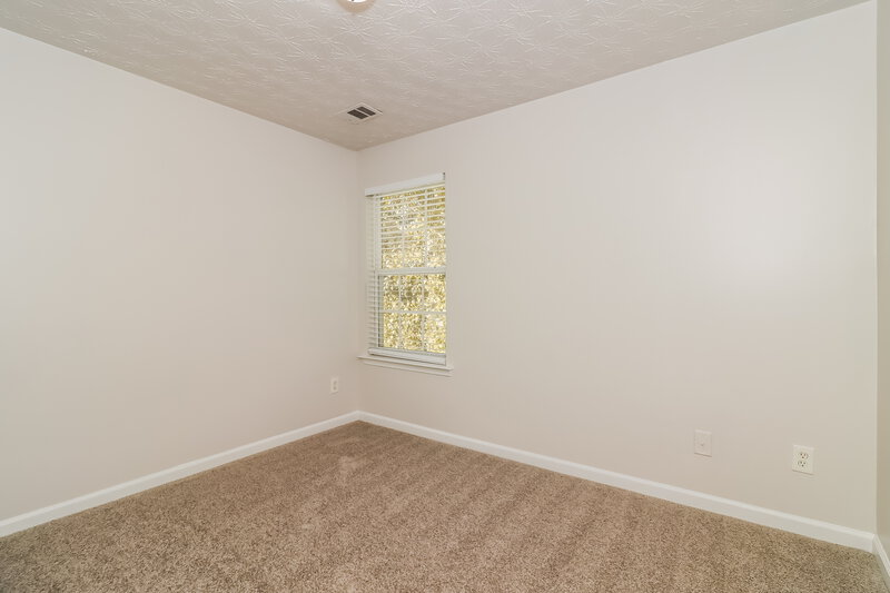 1,750/Mo, 124 Silver Fox Trl Dallas, GA 30157 Bedroom View 2