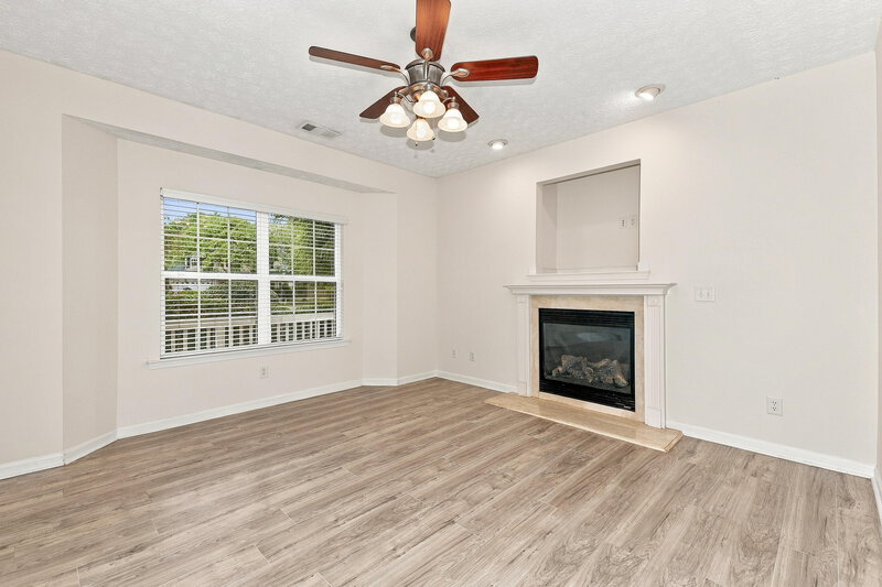 2,140/Mo, 41 Palladio Way Newnan, GA 30263 Living Room View