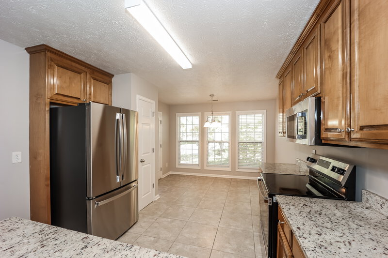 2,620/Mo, 1716 Anniston Dr McDonough, GA 30253 Kitchen View