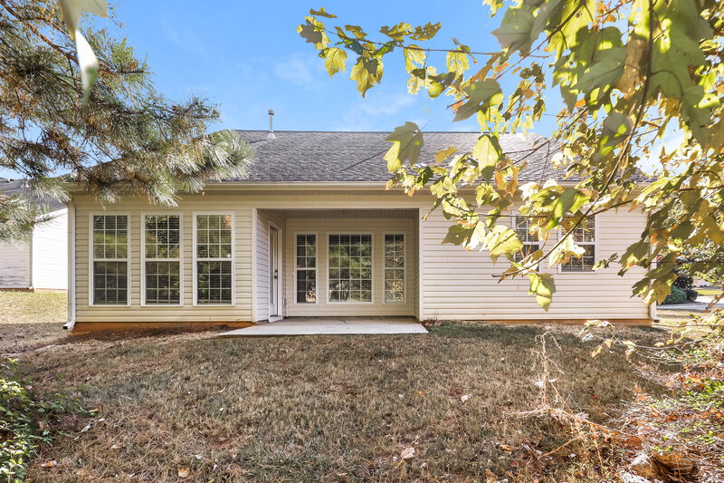 2,620/Mo, 1716 Anniston Dr McDonough, GA 30253 Rear View