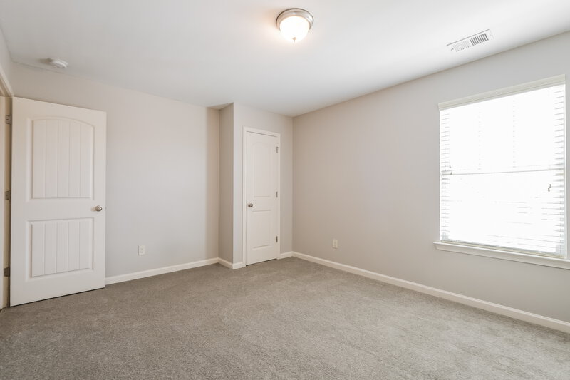 2,175/Mo, 354 Easley Dr Lawrenceville, GA 30045 Bedroom View 4