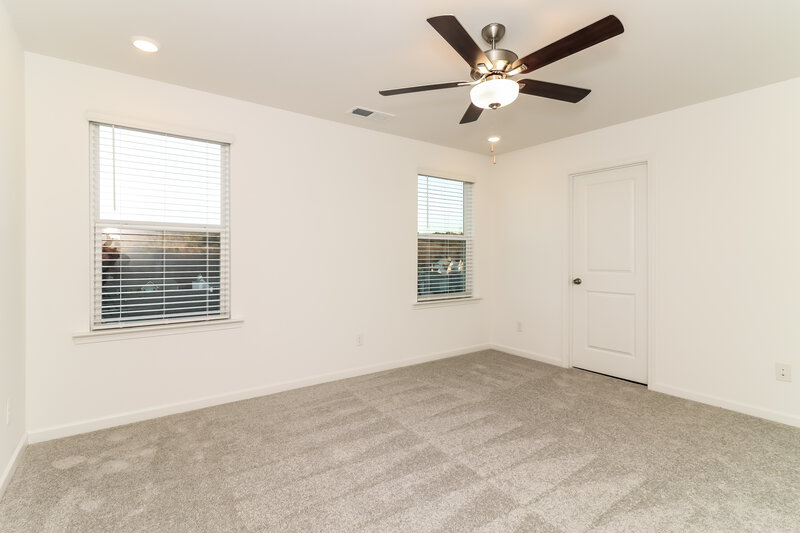 1,750/Mo, 116 Red Maple Way NW Adairsville, GA 30103 Main Bedroom View