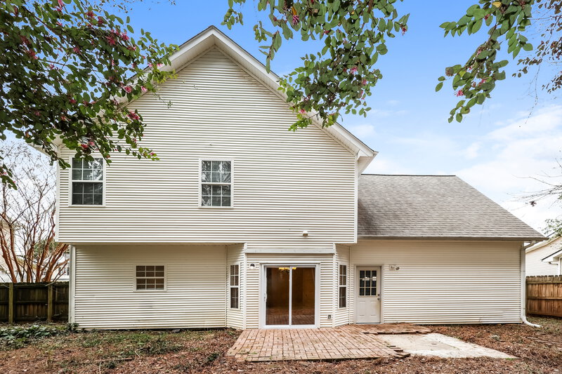 0/Mo, 252 Prescott Ct Newnan, GA 30265 Rear View