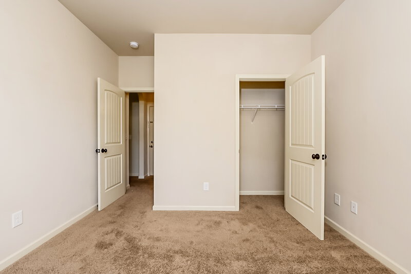 2,220/Mo, 1112 Bowlin Dr Locust Grove, GA 30248 Bedroom View 2