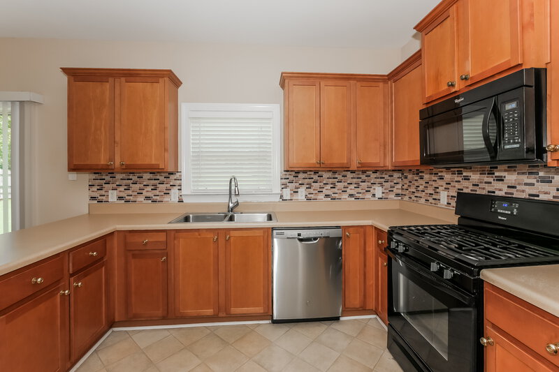 2,290/Mo, 2505 Mockingbird Ln Locust Grove, GA 30248 Kitchen View
