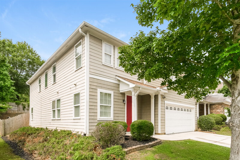 2,250/Mo, 2240 Valley Creek Dr Lithia Springs, GA 30122 Front View