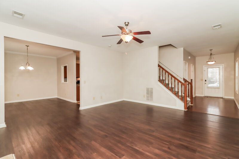 1,665/Mo, 27 Oakbrook Dr SW Cartersville, GA 30120 Living Room View