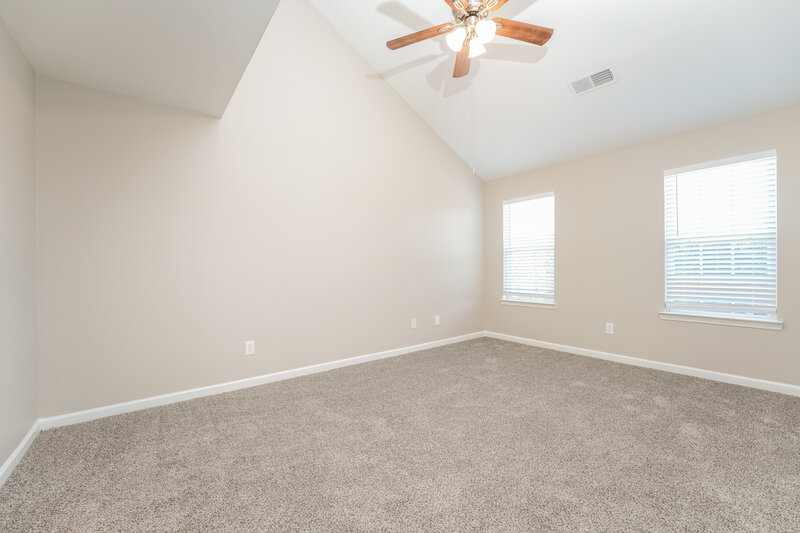 2,520/Mo, 210 Lakeview Trl Covington, GA 30016 Main Bedroom View 2