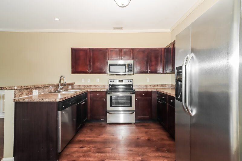 2,020/Mo, 71 Hamilton Blvd NW Cartersville, GA 30120 Kitchen View