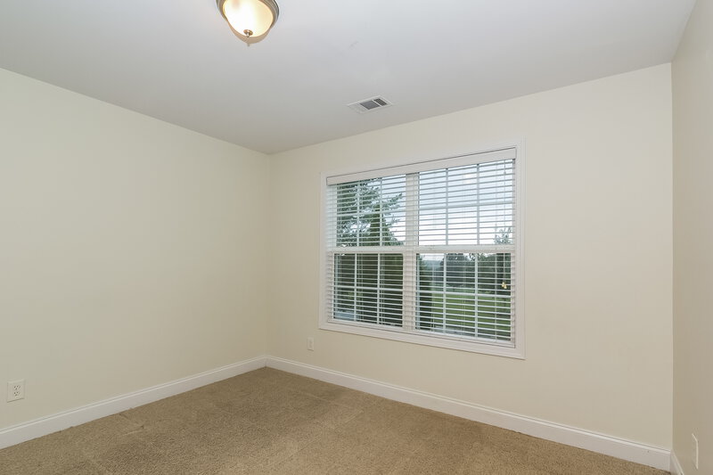 2,405/Mo, 122 The Boulevard Newnan, GA 30263 Bedroom View