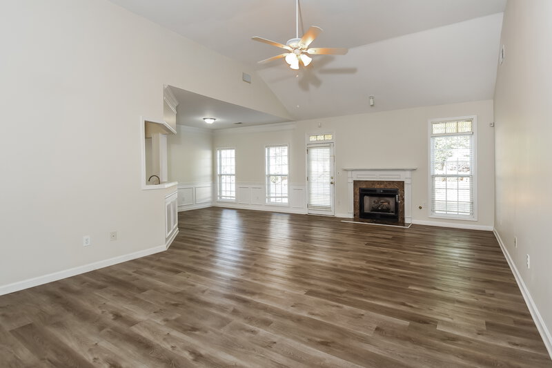 2,315/Mo, 747 Edgeley Ln Lawrenceville, GA 30044 Misc View 2