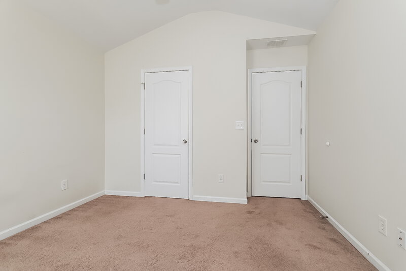 2,450/Mo, 1365 Little Hampton Dr Lawrenceville, GA 30045 Bedroom View