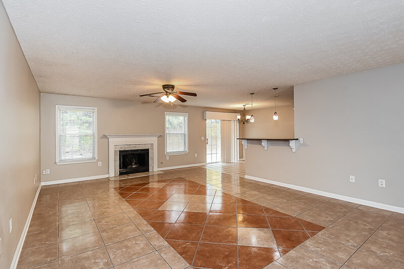 1,995/Mo, 1117 Eastmill Cv Dacula, GA 30019 Living Room View