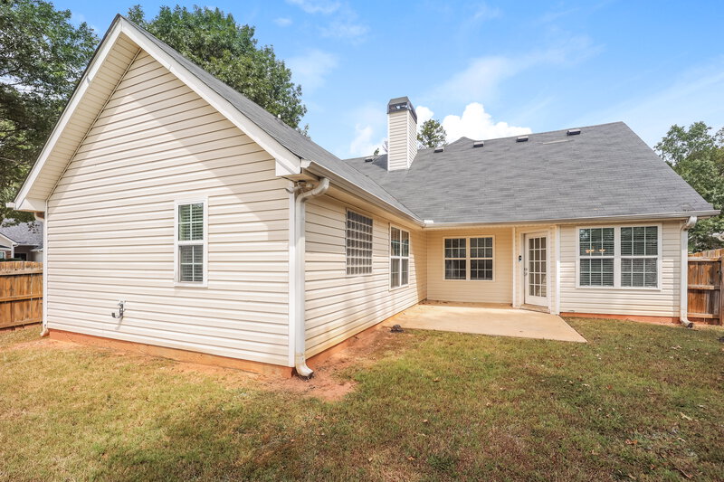 2,015/Mo, 40 Belltree Cir Newnan, GA 30265 Rear View