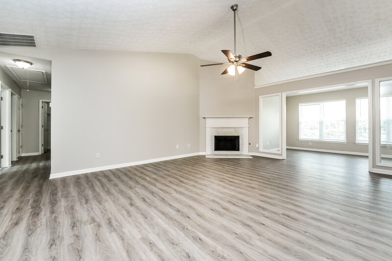 2,145/Mo, 120 Champion Ln Covington, GA 30016 Living Room View
