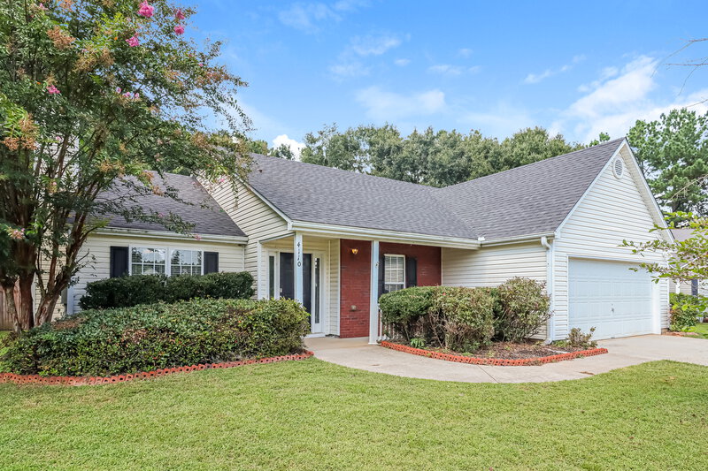 1,865/Mo, 4110 Eden Valley Dr Loganville, GA 30052 Front View