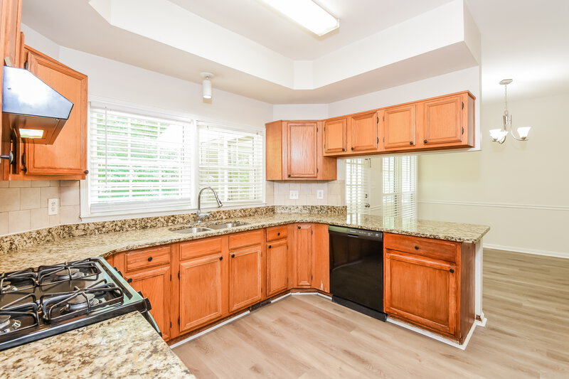 3,980/Mo, 4118 Huntcliff Dr Woodstock, GA 30189 Kitchen View