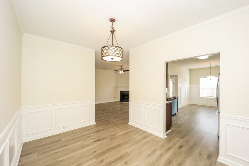 2,325/Mo, 182 Seabreeze Ct Newnan, GA 30265 Dining Room View 2