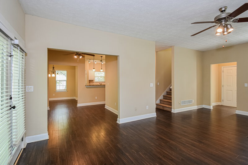 2,080/Mo, 2628 English Oaks Ln NW Kennesaw, GA 30144 Living Room View 4