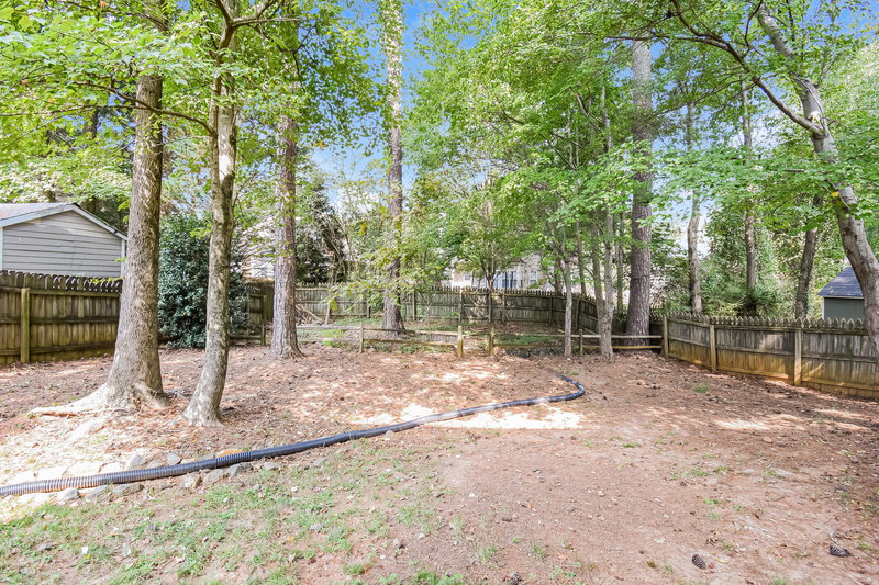2,080/Mo, 2628 English Oaks Ln NW Kennesaw, GA 30144 Backyard View