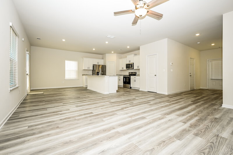 2,870/Mo, 295 Limestone Cir Conyers, GA 30013 Living Room View