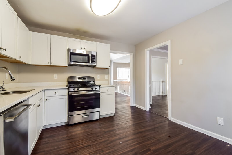 2,235/Mo, 306 Hearthstone Ct Woodstock, GA 30189 Kitchen View