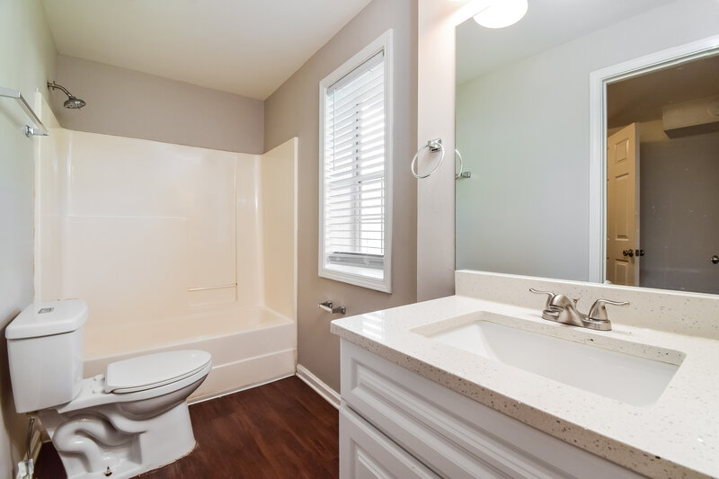 2,235/Mo, 306 Hearthstone Ct Woodstock, GA 30189 Bathroom View