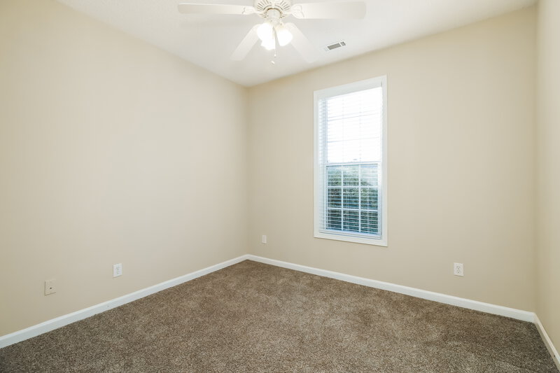 2,020/Mo, 212 Freeman Forest Dr Newnan, GA 30265 Bedroom View 2