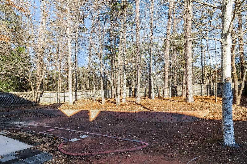 2,020/Mo, 212 Freeman Forest Dr Newnan, GA 30265 Rear View 2