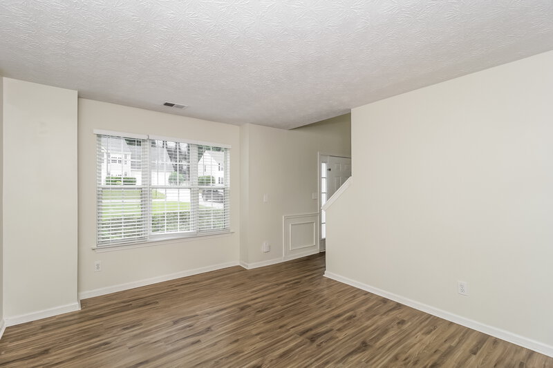 3,390/Mo, 3410 Sandlake Dr SW Marietta, GA 30008 Family Room View