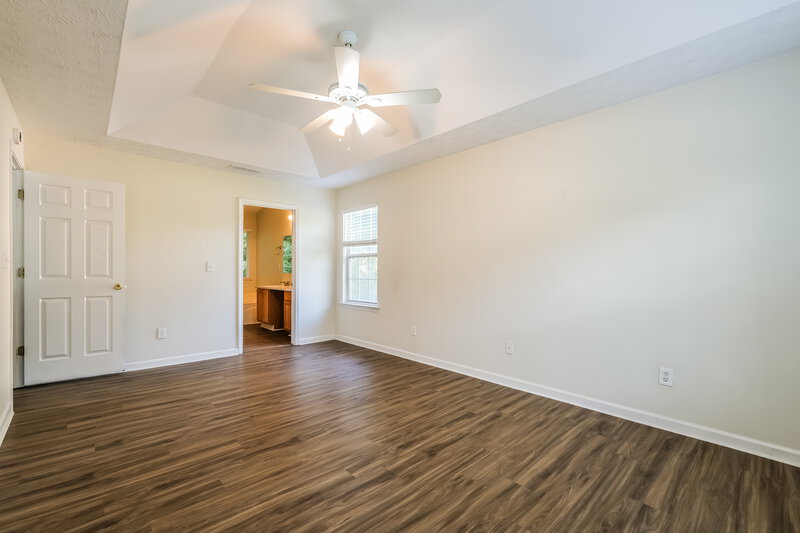 2,370/Mo, 3410 Sandlake Dr SW Marietta, GA 30008 Main Bedroom View 2