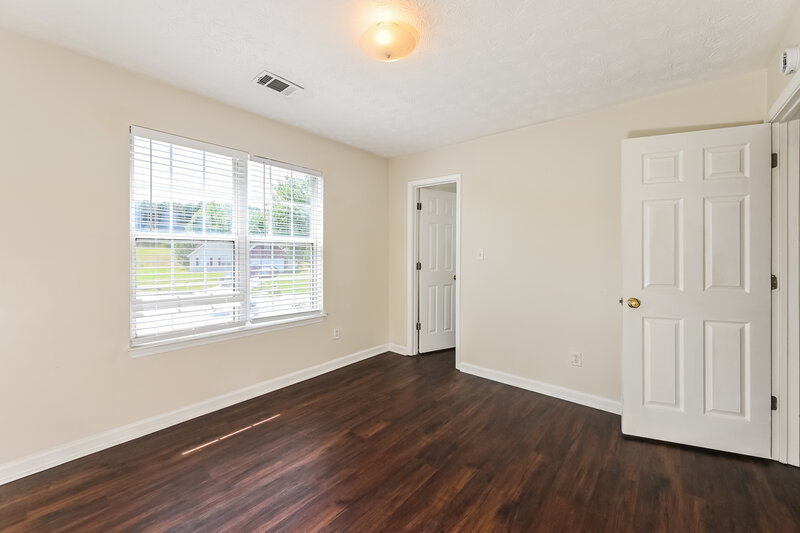 2,215/Mo, 564 Kirtley Ct Lawrenceville, GA 30045 Bedroom View 2
