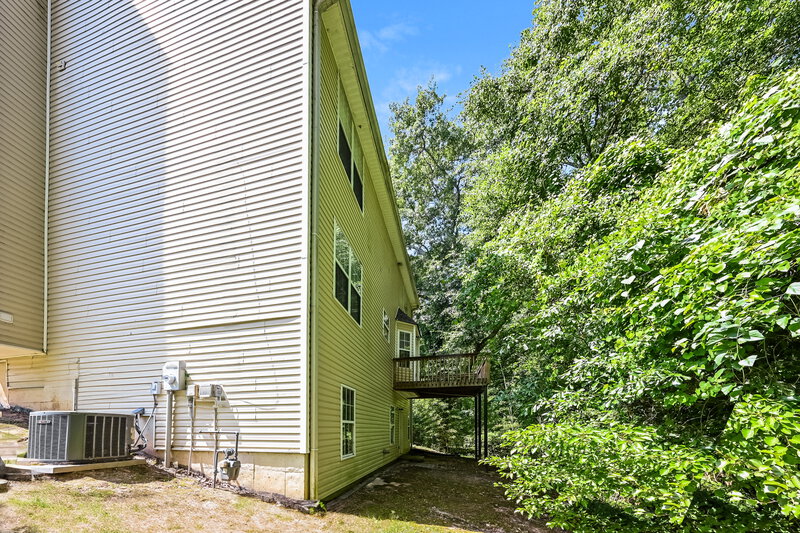 2,215/Mo, 564 Kirtley Ct Lawrenceville, GA 30045 Backyard View 2