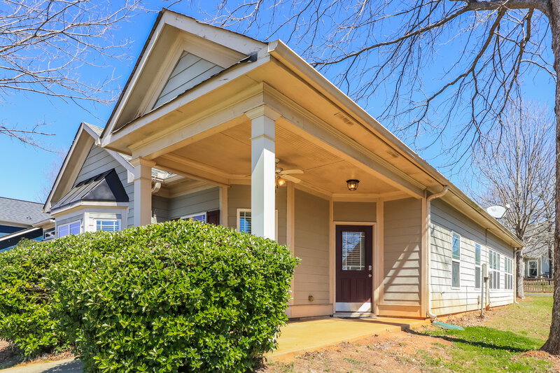 1,945/Mo, 92 Majestic Dr Newnan, GA 30265 Front View