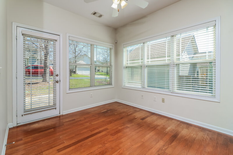 1,945/Mo, 92 Majestic Dr Newnan, GA 30265 Dining Room View