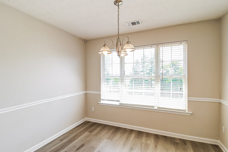 2,430/Mo, 1309 Kent Mnr Stockbridge, GA 30281 Dining Room View