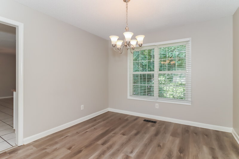 1,710/Mo, 19 Eagle Point Ct Dallas, GA 30132 Dining Room View