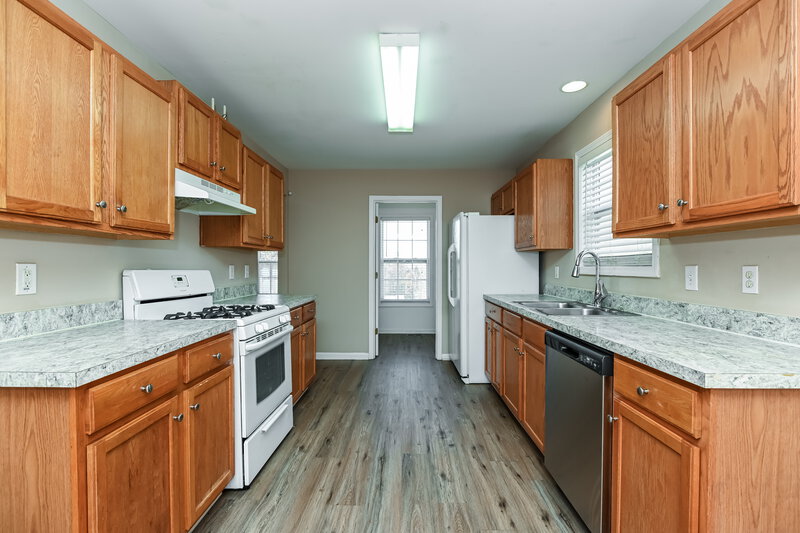 1,755/Mo, 214 Oakleigh Ln Dallas, GA 30132 Misc View 5