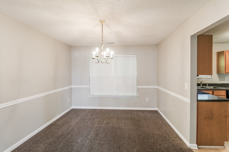 2,085/Mo, 429 Grier Dr Locust Grove, GA 30248 Dining Room View