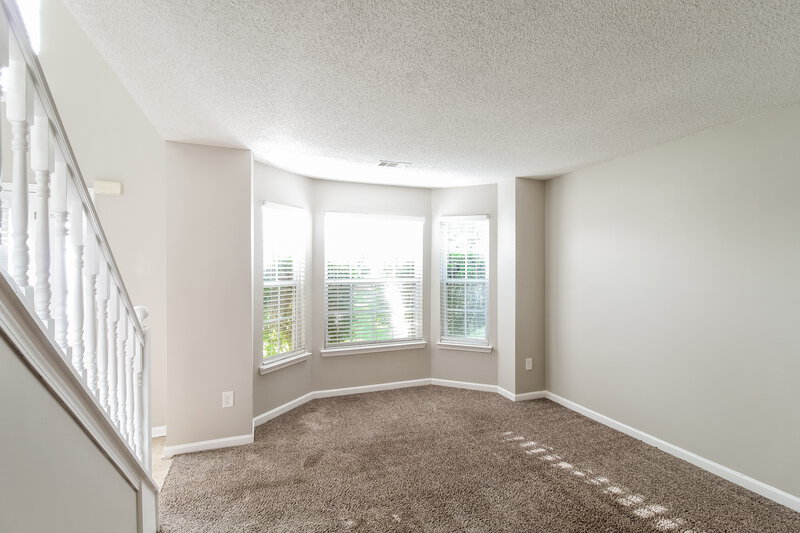 2,085/Mo, 429 Grier Dr Locust Grove, GA 30248 Family Room View 2