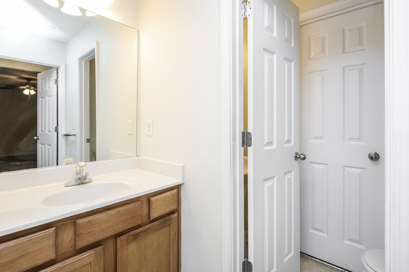 2,880/Mo, 1462 Alcovy Falls Dr Lawrenceville, GA 30045 Main Bathroom View