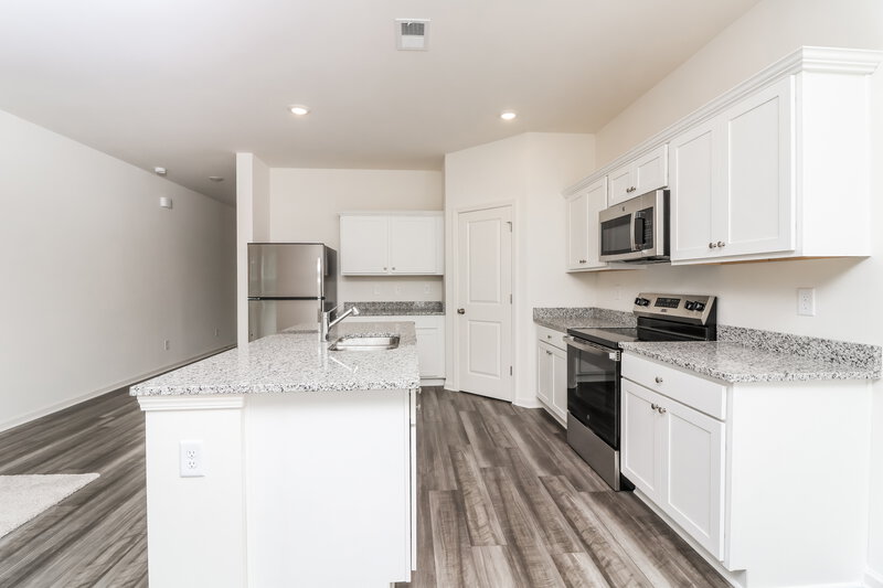 3,160/Mo, 7738 Sudbury Cir Covington, GA 30014 Dining Room View 2