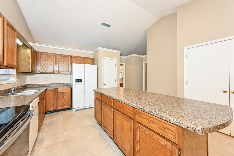 2,115/Mo, 242 Clarion Rd Lawrenceville, GA 30043 Kitchen View 2