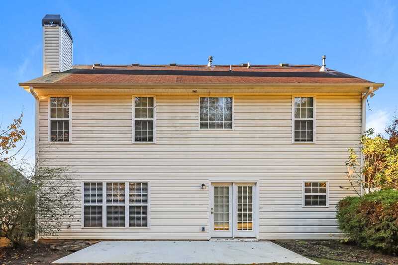 0/Mo, 145 Alessie Dr Newnan, GA 30263 Rear View