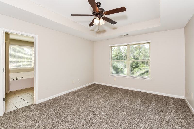 2,015/Mo, 63 Hamilton Blvd NW Cartersville, GA 30120 Main Bedroom View 2