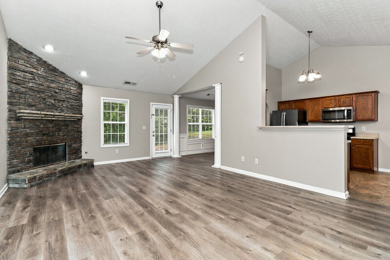 1,785/Mo, 216 Overlook Dr Dallas, GA 30157 Living Room View