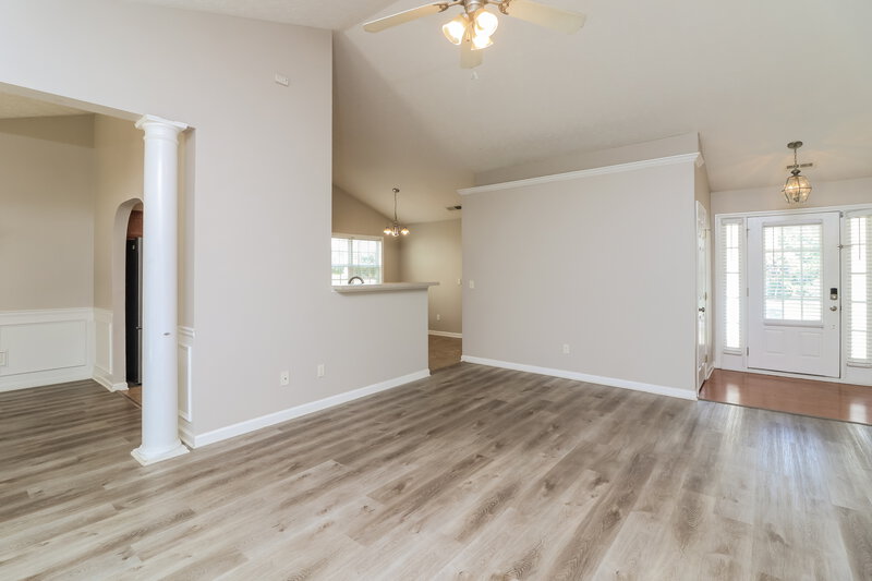 1,840/Mo, 216 Overlook Dr Dallas, GA 30157 Living Room View 2