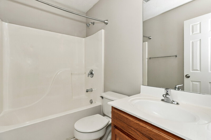 1,785/Mo, 216 Overlook Dr Dallas, GA 30157 Bathroom View