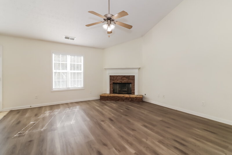 1,855/Mo, 215 Overlook Dr Dallas, GA 30157 Living Room View
